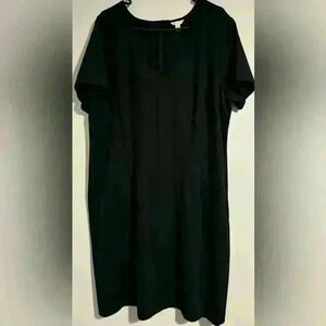 Women’s Catos 22/24 black v neck dress NWOT